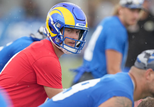Who is the Los Angeles Rams Quarterback?